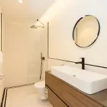 Liiiving In - Luxury Design