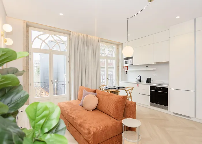 Liiiving In - Luxury Design *