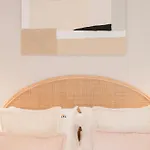 Liiiving In - Luxury Design *