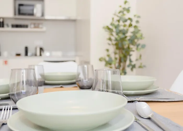 Liiiving In - Luxury Design