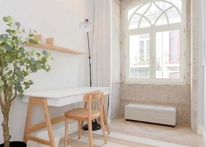 Liiiving In - Luxury Design *