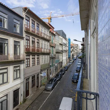 Liiiving In - Luxury Design * Porto