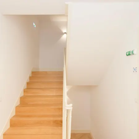 Liiiving In - Luxury Design